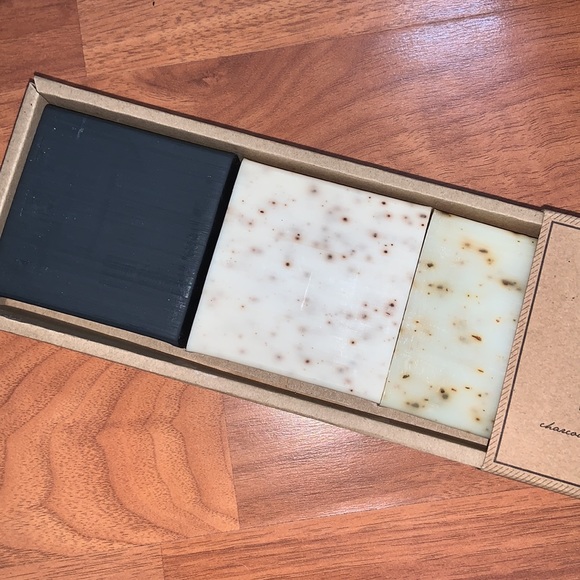 Brand New in Packaging Trader Joe’s Handcrafted Bar Soap Set - Picture 9 of 9